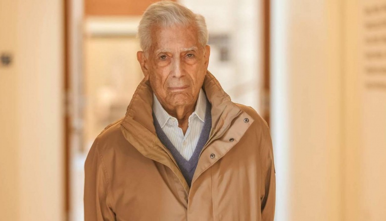 Murió Mario Vargas Llosa, histórico escritor y ganador del Premio Nobel de Literatura