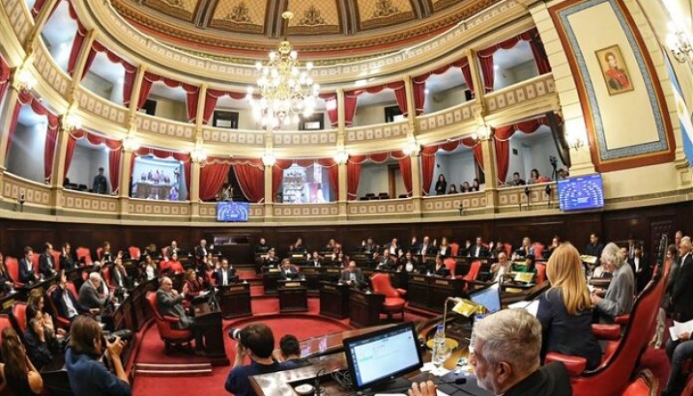 El Senado bonaerense debate el proyecto por las reelecciones indefinidas