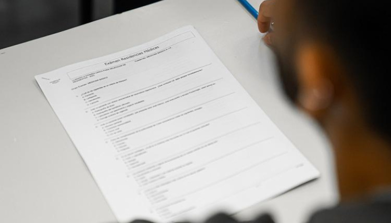 Residencias médicas: los 117 postulantes sospechados de fraude no pudieron revalidar la nota