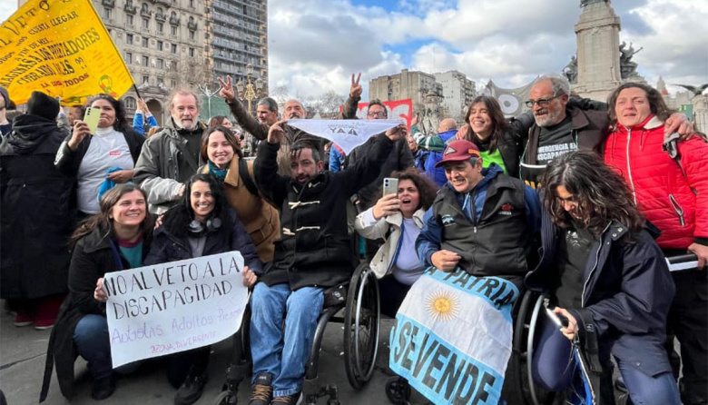 Denuncian a Javier Milei por no promulgar la Ley de Emergencia en Discapacidad