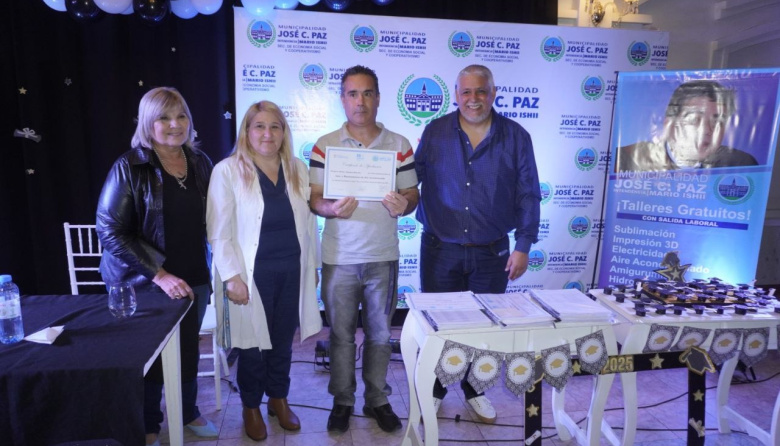 José C Paz: Más de 200 Vecinos Capacitados y Listos para Emprender