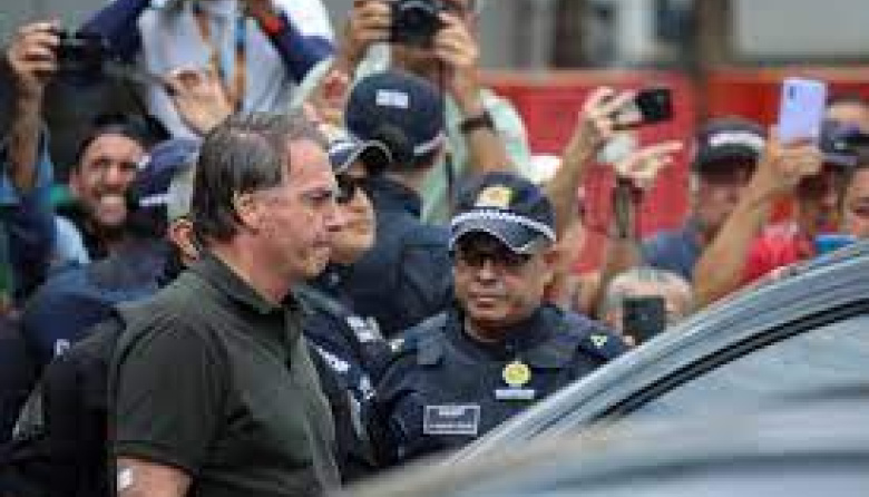 La Policía brasileña arrestó al expresidente Bolsonaro tras quitarle la domiciliaria