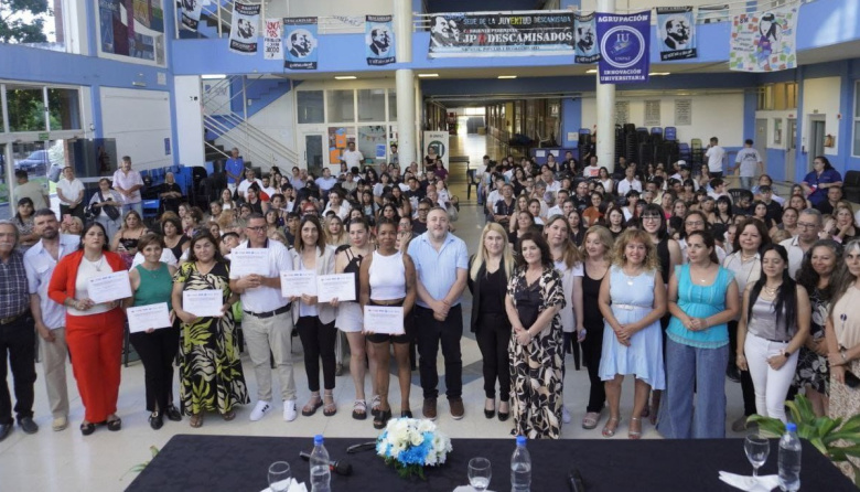 La Intendencia entregó 143 certificaciones a nuevos Recreadores de Grupo