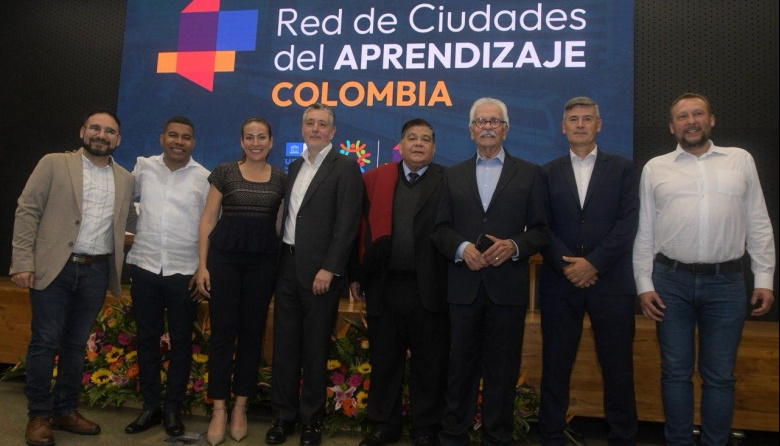 José C Paz presente en la conformación de la red de ciudades del Aprendizaje de Colombia