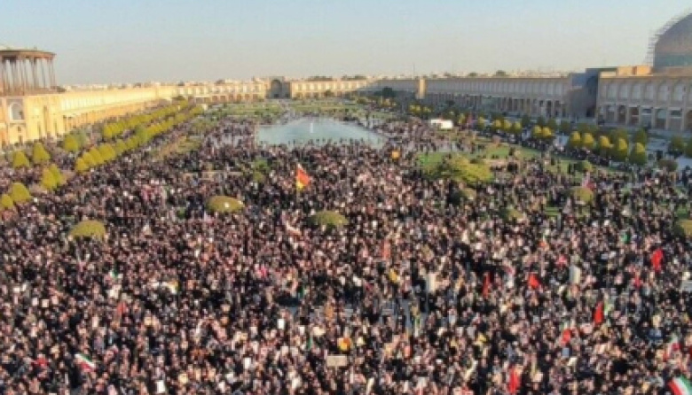 Manifestaciones de dolor por la muerte del ayatolá Jamenei