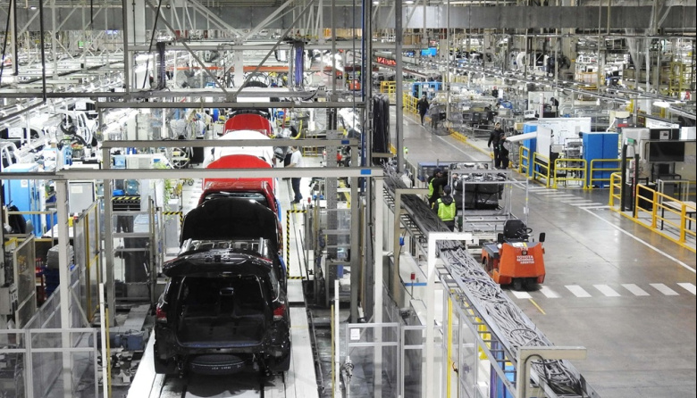 Toyota encara reuniones para avisarle a los operarios que tiene que recortar otros 500 puestos de trabajo
