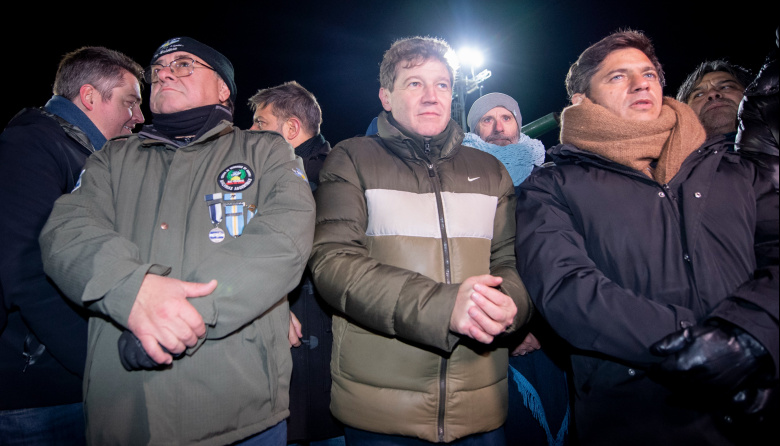 El gobernador Axel Kicillof participó de los actos por Malvinas en Río Grande y Ushuaia