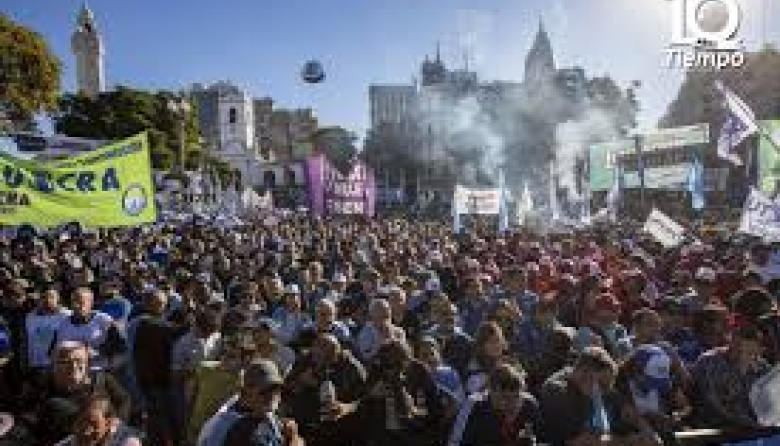 La CGT marchó por el Día del Trabajador a Plaza de Mayo