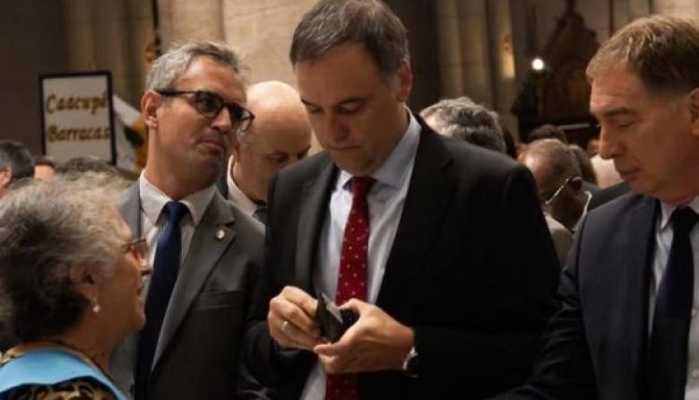Un especialista en blockchain ratificó que Manuel Adorni recibió 37.500 U$S en billeteras virtuales