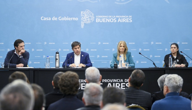 Kicillof y Kreplak se reunieron con intendentes para repudiar el ajuste del Gobierno nacional en materia de salud
