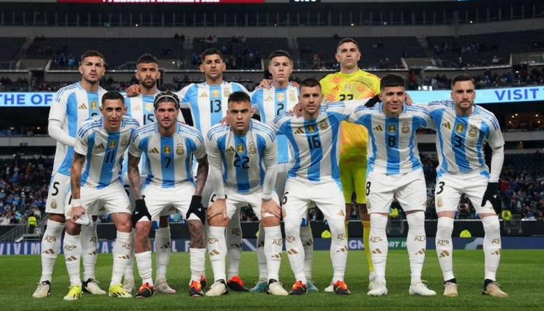 La Selección argentina regresa al país sin Messi