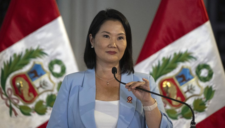 Milei viajó a Perú para asistir a la asunción de Keiko Fujimori