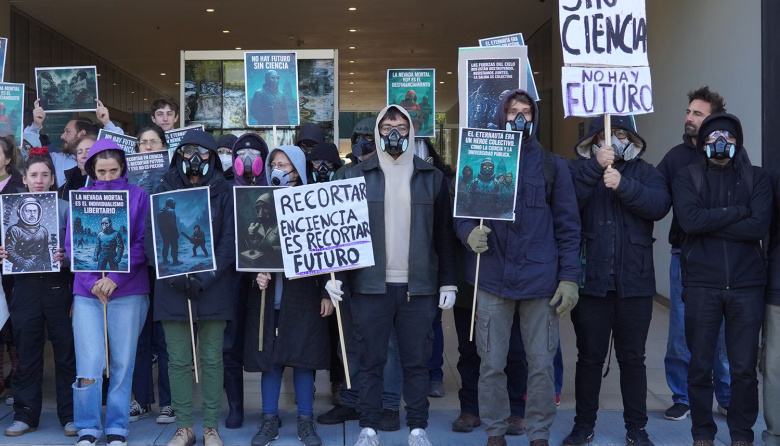 Científicos de todo el país convocan a marchar por la ciencia nacional