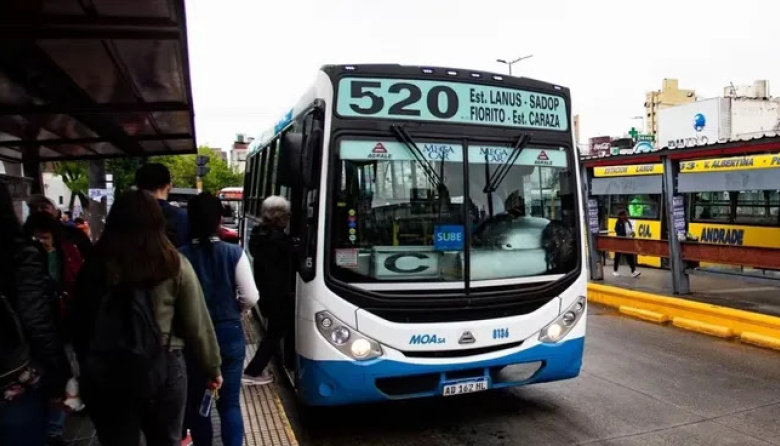 Los colectivos del AMBA perdieron 28 millones de viajes en un año