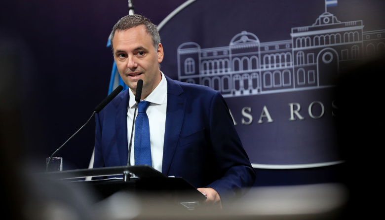 Adorni pidió extender el plazo para justificar su patrimonio