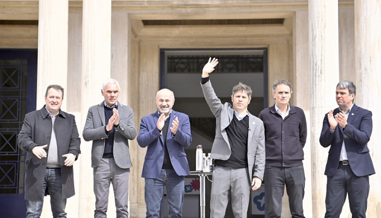 El Gobierno de la provincia de Buenos Aires inauguró la primera planta embotelladora de agua construida por ABSA