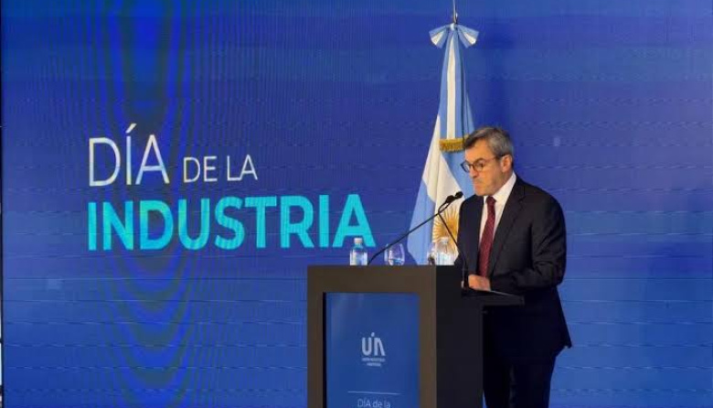 El titular de la UIA  sentenció que “la economía no puede medirse solamente por la inflación”