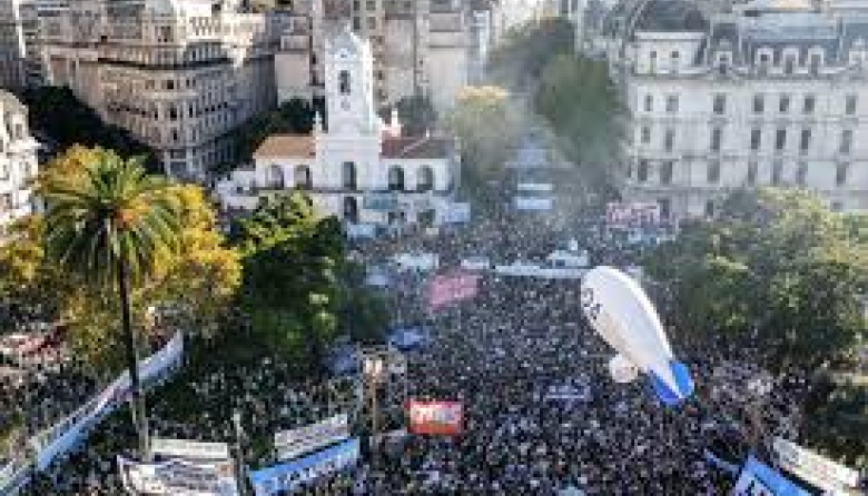 Sigue el desacato de gobierno a la Ley de Financiamiento Universitario