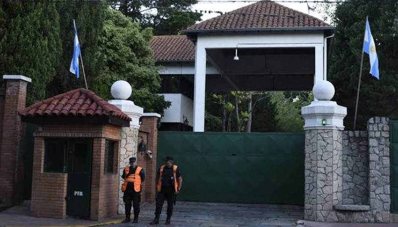 El Gobierno desplazó a personal civil de la quinta presidencial para reforzar la seguridad de Milei