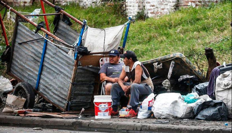 La pobreza subió al 32,9% en el primer semestre