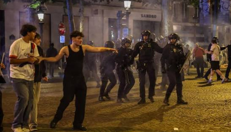 Disturbios en varias ciudades de Francia en una nueva jornada de masiva movilización