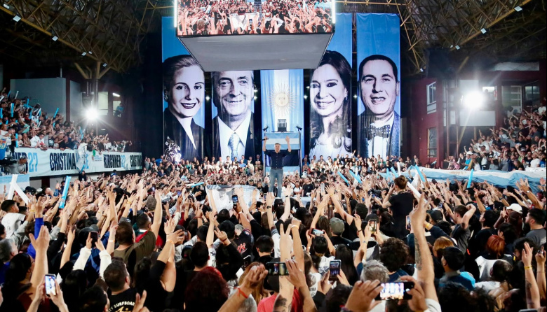 Máximo Kirchner  le reclamó a Milei que reconozca sus errores. "Hay muchos argentinos y argentinas que sufren"