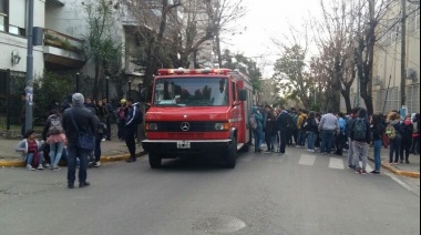 Liberaron al adolescente involucrado en amenazas de bomba a escuelas