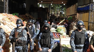 Ahora: operativo de Policía Aduanera en el Mercado Central