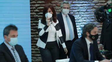 Las definiciones económicas de Cristina Kirchner: la "papa caliente" de Massa y la advertencia a Alberto Fernández