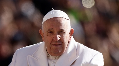 Internaron al papa Francisco para realizarle controles médicos