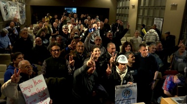 Trabajadores piden "no retroceder 30 años" con las posibles medidas de Milei