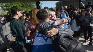 "Regreso Seguro": llegó otro avión de Aerolíneas Argentinas con los repatriados de Israel
