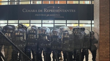 Hubo acuerdo salarial con la policía pero se intensifica la protesta docente