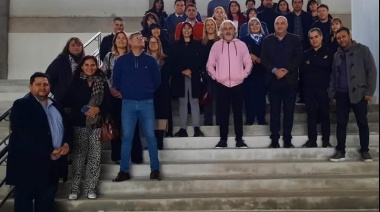 Inspectores y Directivos de Escuelas Secundarias de José C Paz recorrieron la obra de la nueva Facultad de Robótica