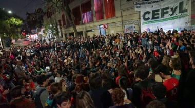 Estudiantes de la UBA toman facultades contra el veto de Javier Milei al la ley de financiamiento educativo