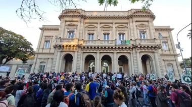 Hospital Bonaparte: la viceministra de Salud aseguró que no va a cerrarse el centro de salud mental