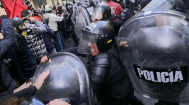 Represión de las fuerzas de Patricia Bullrich en la marcha de jubilados