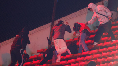 Axel Kicillof recibió a autoridades chilenas y confirman la clausura de la cancha de Independiente