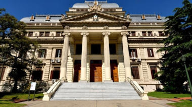 La Legislatura sancionó el Presupuesto y la ley Impositiva, pero postergó el endeudamiento