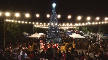 Se encendieron las luces de la Navidad en José C Paz