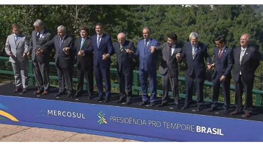 El presidente argentino participó del encuentro del Mercosur en Brasil