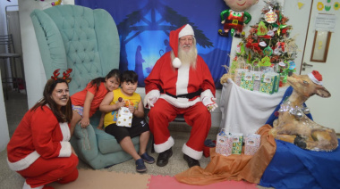 La visita de Papá Noel a los chicos del servicio TEA en José C Paz