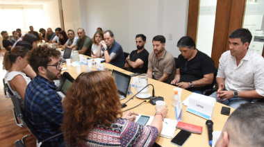 Estatales bonaerenses aceptaron la nueva oferta salarial de Kicillof y cerraron la paritaria 2025