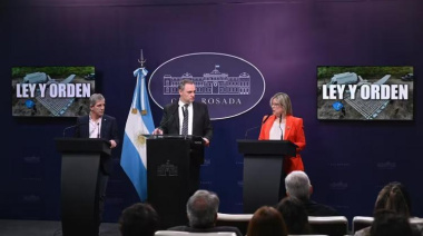 Conferencia de prensa de Adorni: sin respuestas y  acompañado de Caputo y Monteoliva
