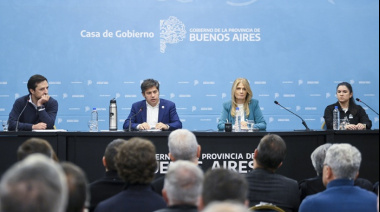 Kicillof y Kreplak se reunieron con intendentes para repudiar el ajuste del Gobierno nacional en materia de salud