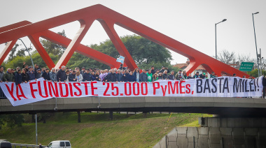 “Ya fundiste 25.000 PyMEs, Basta Milei”: la consigna de la protesta en San Martín