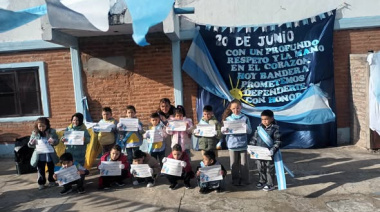 Primera promesa a la Bandera en los Jardines de José C Paz