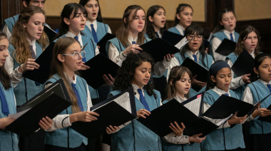 Milei disolvió por decreto el Coro Nacional de Niños