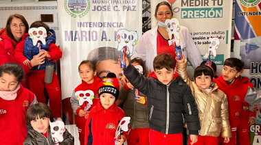 Visitas educativas de los jardines al Hospital Odontológico de Jose´C Paz
