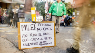 Rosario recibió a Milei con una movilización en repudio a su visita